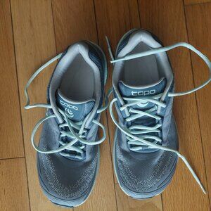 TOPO Athletic Pursuit 2